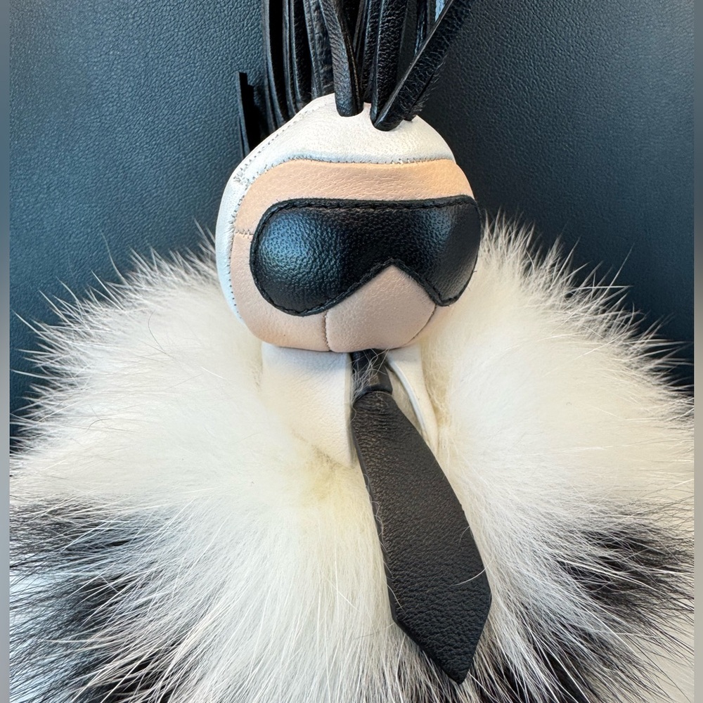 Fendi Karl Lagerfeld | Black and White Fur Keychain - Picture 4 of 5